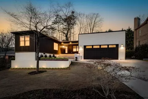 2362 Greenglade Rd NE, Atlanta, GA 30345