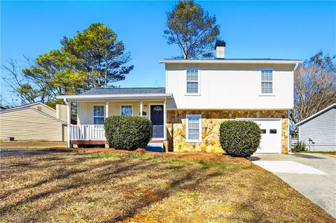 3391 Timbercreek Dr, Lawrenceville, GA 30044