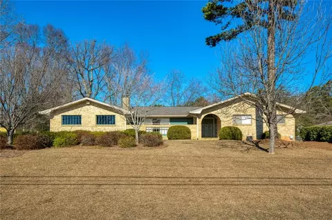 2850 Peeler Rd, Dunwoody, GA 30360
