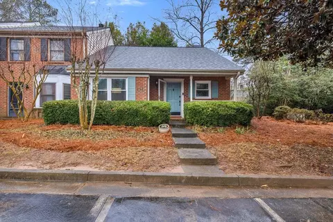 111 Teal Ct, Roswell, GA 30076