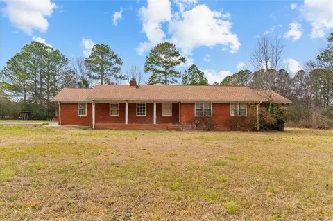 502 Liberty Rd SW, Calhoun, GA 30701