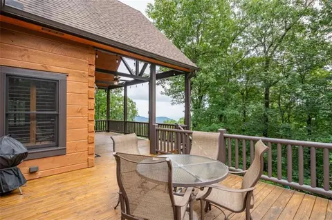 Exterior - 31 High Cliff Rd, Jasper, GA 30143 photo 6 of 9