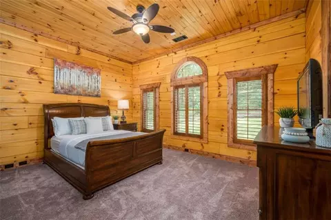 Bedroom - 31 High Cliff Rd, Jasper, GA 30143 photo 4 of 7