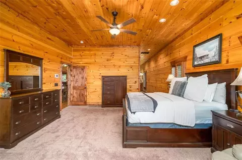 Bedroom - 31 High Cliff Rd, Jasper, GA 30143 photo 3 of 7