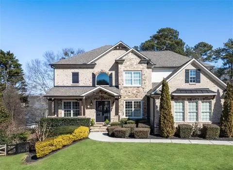 12215 Belvoir Ln, Alpharetta, GA 30009