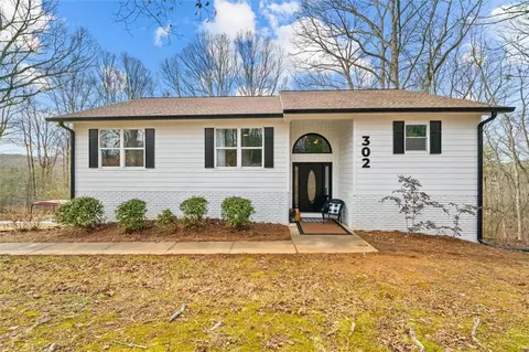 302 Indian Forest Rd, Jasper, GA 30143
