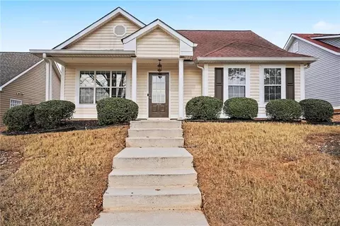 309 Fairdale Trce, Stockbridge, GA 30281