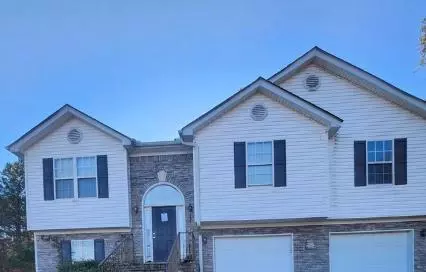 145 Clover Valley Dr, Covington, GA 30016