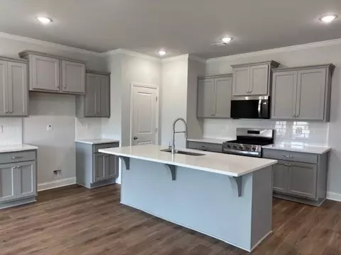 Kitchen - 1108 Bartlett Trce, Suwanee, GA 30024 photo 1 of 1