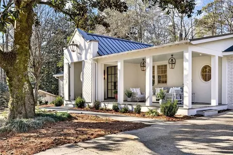 2914 Rockingham Dr, Atlanta, GA 30327