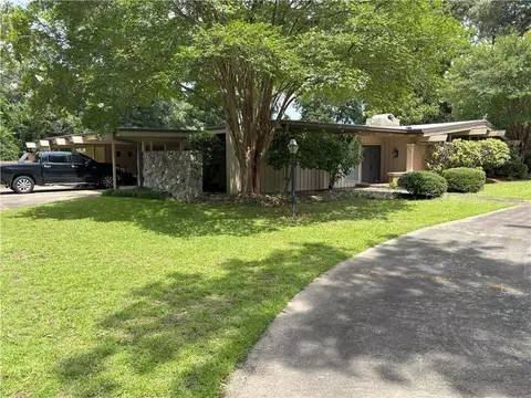 123 Tanglewood Dr, Warner Robins, GA 31093
