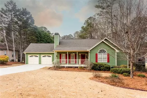 106 Carterdale Ct, Bethlehem, GA 30620