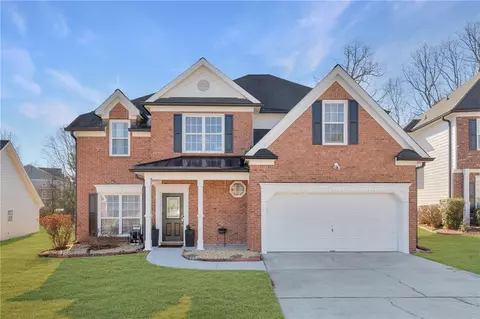 3315 Wellbrook Dr, Loganville, GA 30052