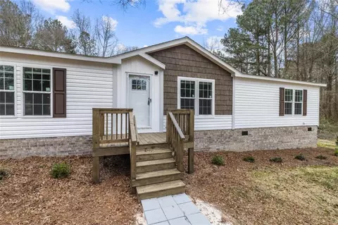 3435 Deerfield Rd, Loganville, GA 30052