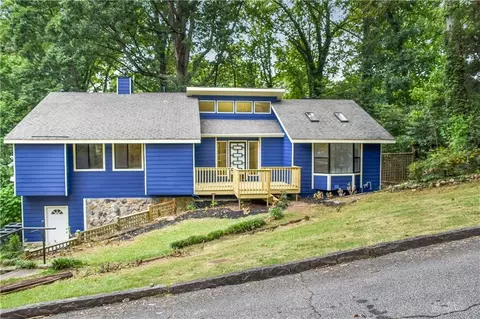 468 Watson Ferry Dr, Forest Park, GA 30297