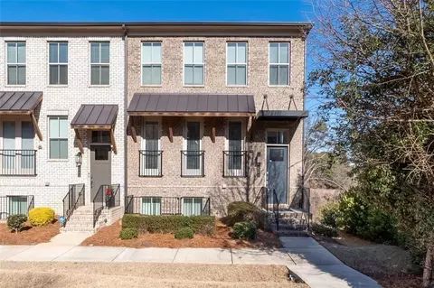 2565 Cherry Birch Ln, Atlanta, GA 30360