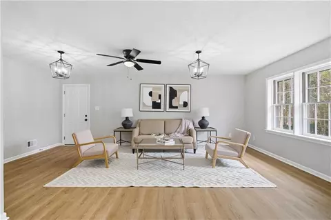 145 Sears Cir, Covington, GA 30016 photo 9