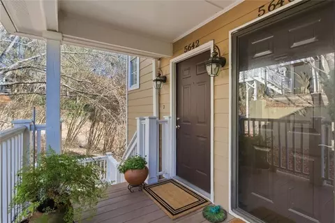 5642 River Heights Xing SE, Marietta, GA 30067