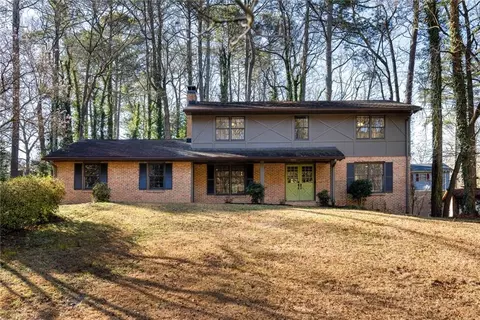 4383 Lake Breeze Dr, Stone Mountain, GA 30083