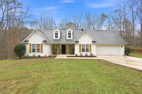 807 Hines Rd, Moreland, GA 30259