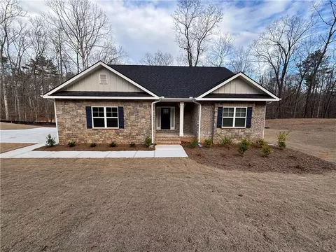 5391 Tuscany Dr, Douglasville, GA 30135