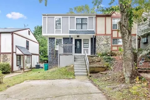 1058 Falling Water Dr, Smyrna, GA 30080