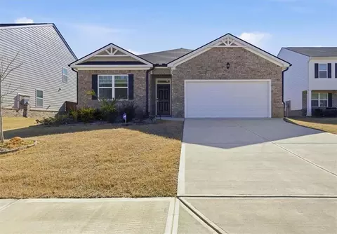 725 Whitman Ln, Stockbridge, GA 30281