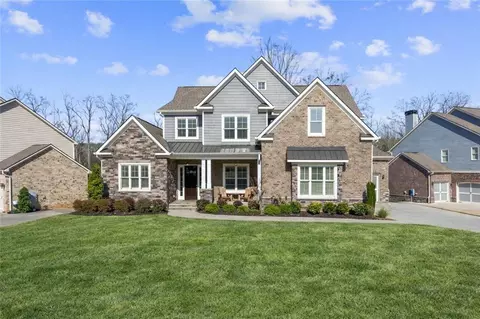 1381 Kings Park Dr, Kennesaw, GA 30152