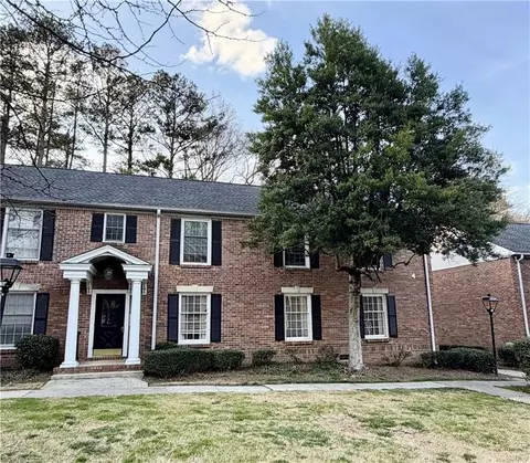 6700 Roswell Rd #4B, Atlanta, GA 30328