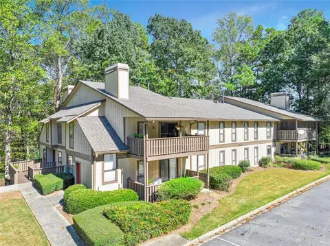 205 Woodcliff Dr, Sandy Springs, GA 30350