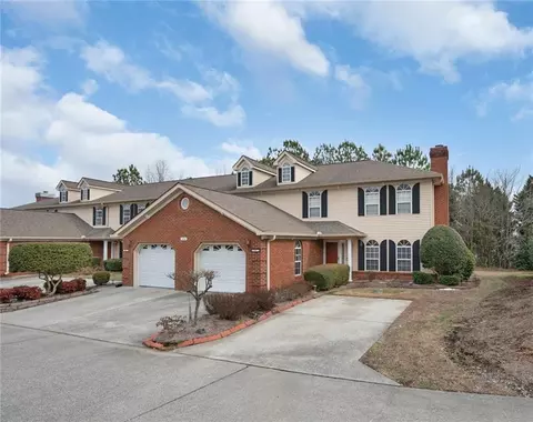 1702 Chestnut Oak Dr #81, Dalton, GA 30721
