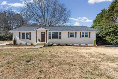 2400 Old Lost Mountain Rd, Powder Springs, GA 30127