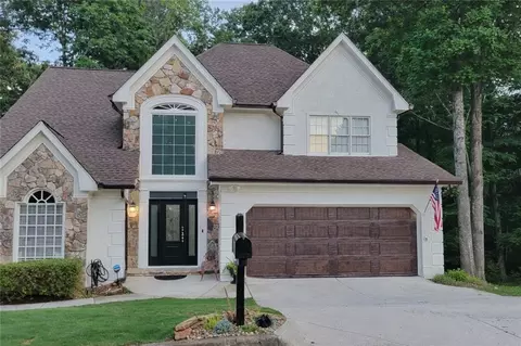 8980 Stonelake Ct, Roswell, GA 30076