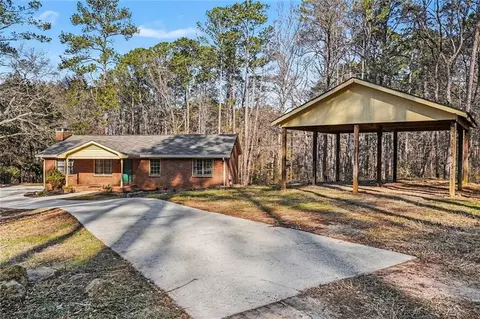 Exterior - 355 Heaton Rd, Covington, GA 30016 photo 4 of 9