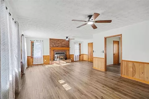 Living - 355 Heaton Rd, Covington, GA 30016 photo 1 of 4