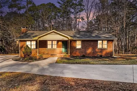 355 Heaton Rd, Covington, GA 30016
