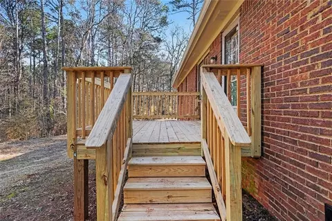 Exterior - 355 Heaton Rd, Covington, GA 30016 photo 6 of 9