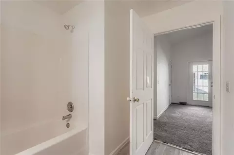1025 Lakeside Cir, Covington, GA 30016 photo 26