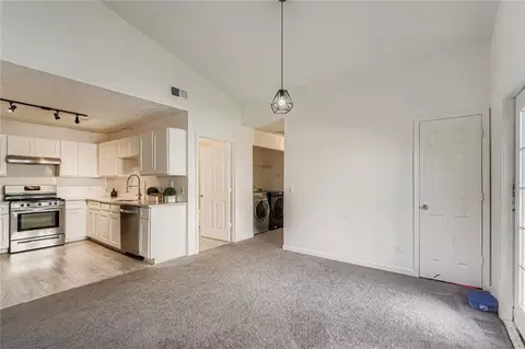 1025 Lakeside Cir, Covington, GA 30016 photo 11