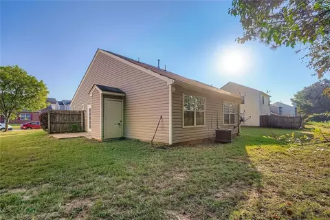 1025 Lakeside Cir, Covington, GA 30016 photo 27