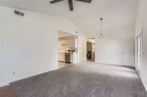 1025 Lakeside Cir, Covington, GA 30016 photo 9