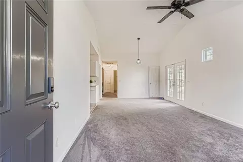 1025 Lakeside Cir, Covington, GA 30016 photo 5