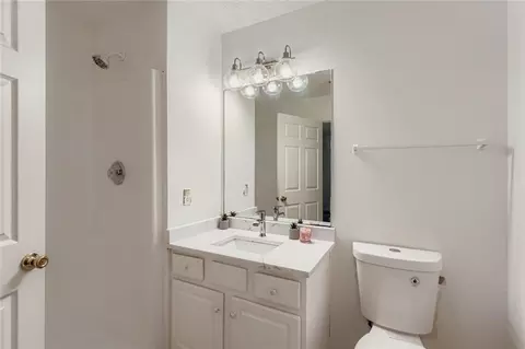 1025 Lakeside Cir, Covington, GA 30016 photo 20