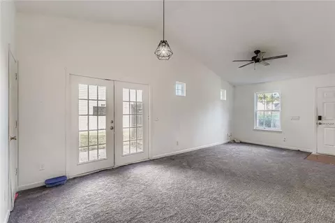 1025 Lakeside Cir, Covington, GA 30016 photo 10