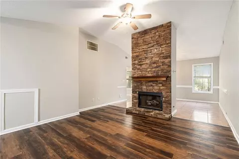 Living - 10959 Thrasher Rd, Hampton, GA 30228 photo 4 of 6