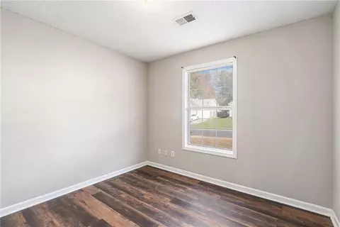 Bedroom - 10959 Thrasher Rd, Hampton, GA 30228 photo 4 of 4