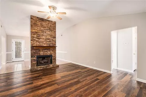 Living - 10959 Thrasher Rd, Hampton, GA 30228 photo 2 of 6