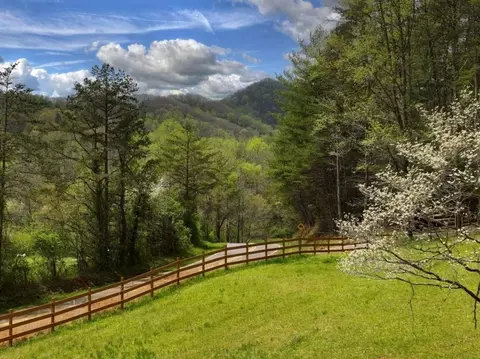 0 Hells Hollow Rd, Blue Ridge, GA 30513
