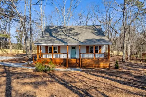 1541 Price Mill Rd, Bishop, GA 30621