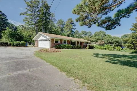 2474 West Rd, Riverdale, GA 30296